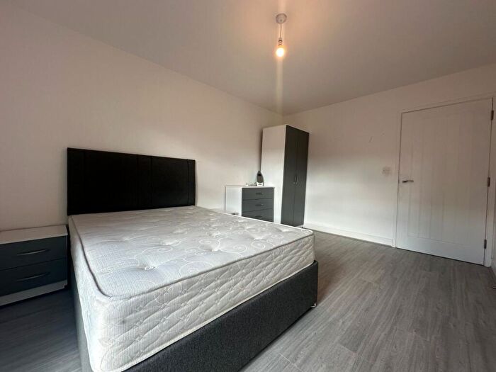 1 Bedroom Flat To Rent In Northwood Street, Birmingham, West Midlands, B3