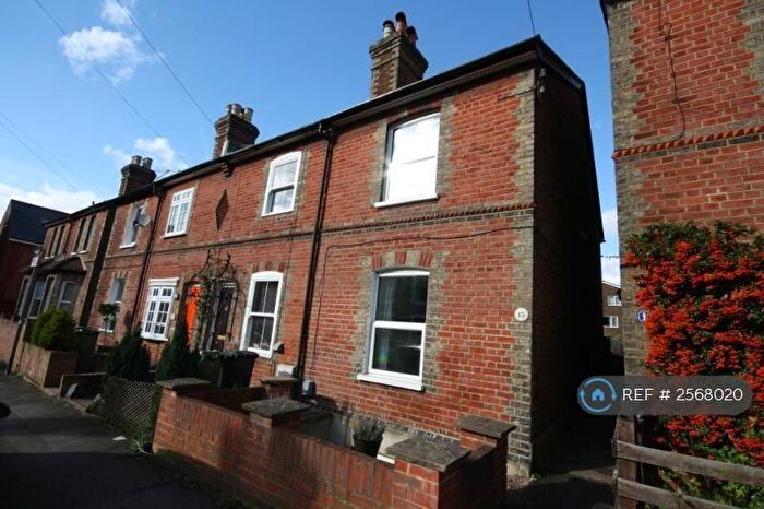 3 Bedroom End Of Terrace House To Rent In George Road, Guildford, GU1