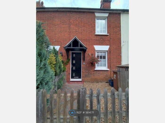 2 Bedroom Terraced House To Rent In Radcliffe Road, Hitchin, SG5