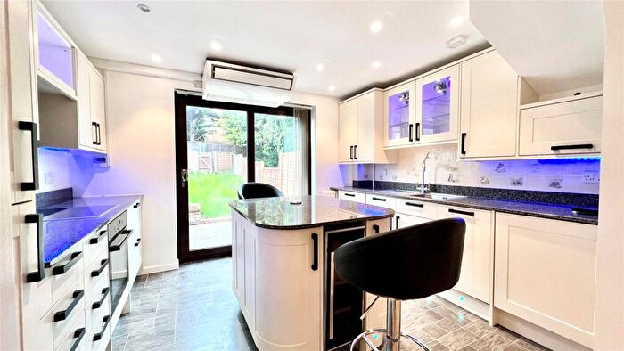 2 Bedroom Terraced House To Rent In Chilcombe Way, Lower Earley, Berkshire, RG6