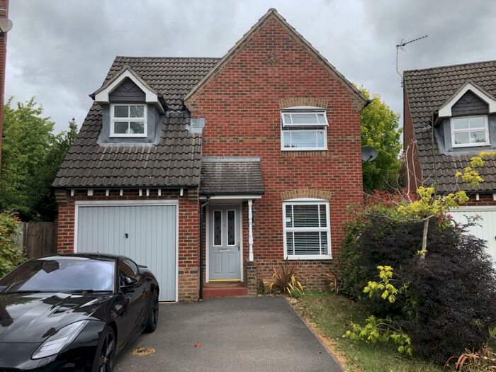 3 Bedroom House To Rent In Wollaton Road, Ferndown, Dorset, BH22