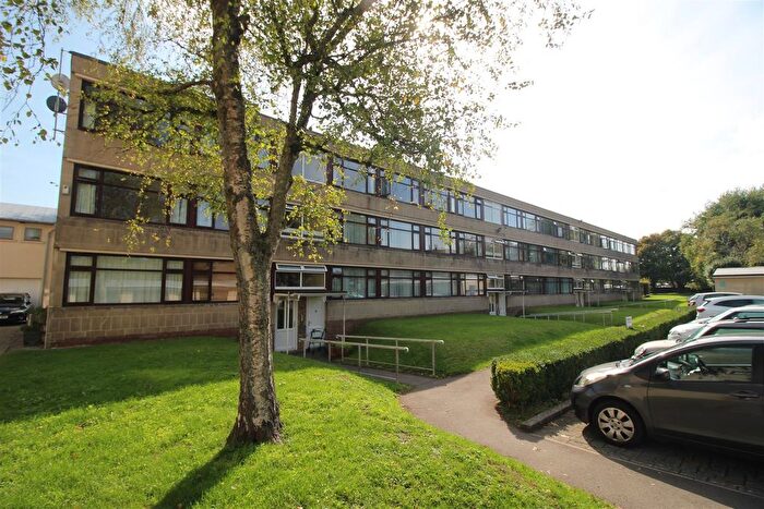 2 Bedroom Flat To Rent In Midford Road, Bath, BA2