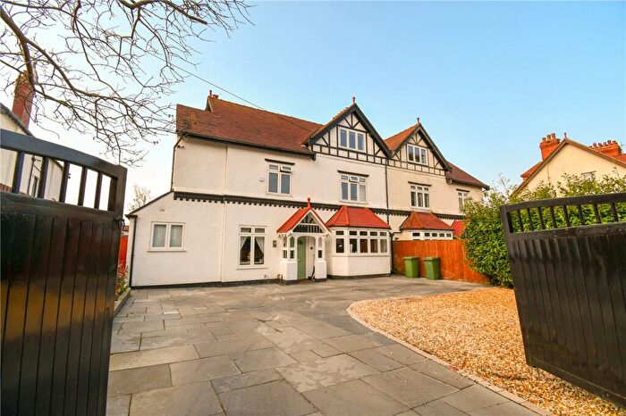 5 Bedroom Semi-Detached House For Sale In School Lane, Prenton, Wirral, CH43