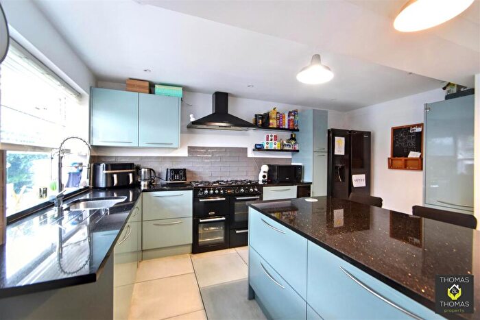 4 Bedroom Detached House For Sale In Bradley Close, Longlevens, GL2