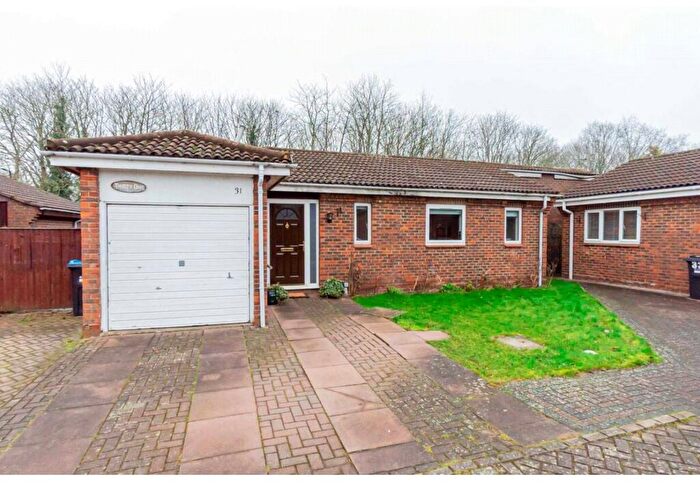 4 Bedroom Bungalow To Rent In William Smith Close, Woolstone, Milton Keynes, MK15