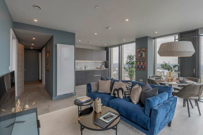 2 Bedroom Apartment To Rent In Broad Street, Birmingham, B15