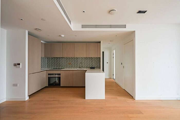 2 Bedroom Flat For Sale In City Road, Old Street, London, EC1V