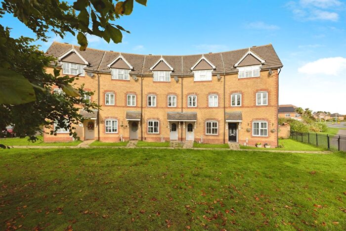 3 Bedroom Property For Sale In John Dutton Way, Kennington, Ashford, TN24