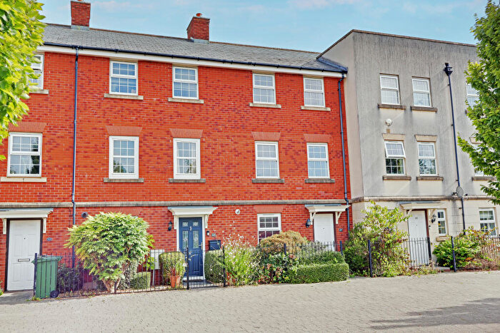 3 Bedroom Town House For Sale In Typhoon Way, Brockworth, Gloucester, GL3