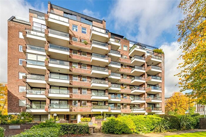 3 Bedroom Flat For Sale In Hamilton House, Hall Road, St John's Wood, London, NW8