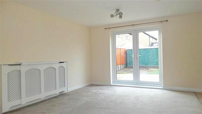 2 Bedroom Bungalow To Rent In Green Lane, Peterborough, PE7