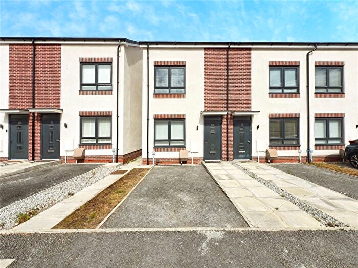 3 Bedroom End Of Terrace House To Rent In Sterling Way, Liverpool, Merseyside, L5