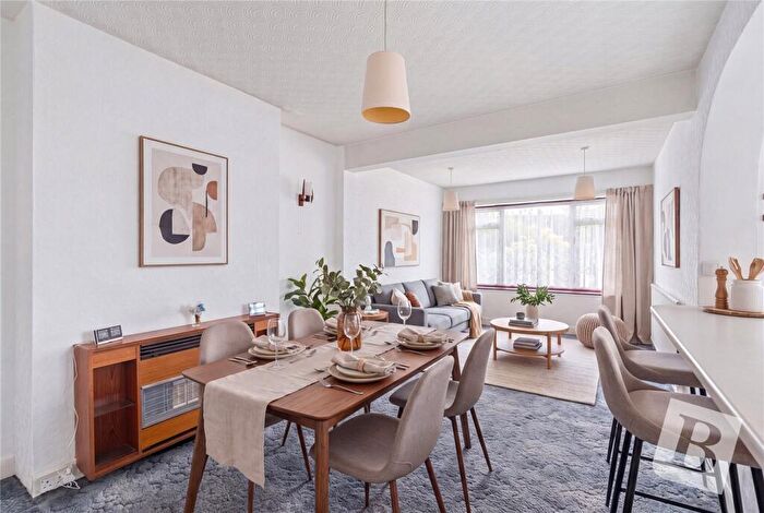 3 Bedroom Semi-Detached House For Sale In Cromer Road, Hornchurch, RM11