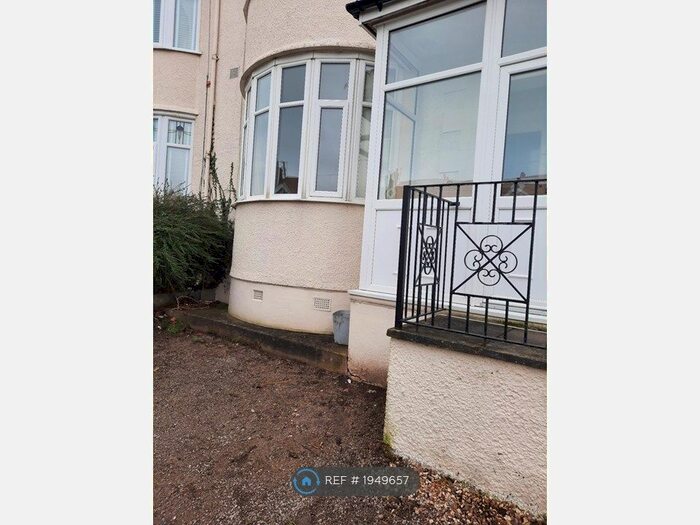 2 Bedroom Flat To Rent In Old Colwyn, Colwyn Bay, LL29