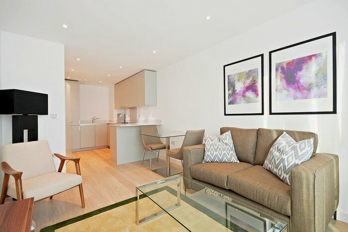 1 Bedroom Flat To Rent In Pinnacle Apartments, Saffron Central Square, Croydon, CR0