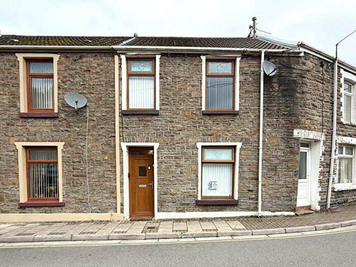 4 Bedroom Terraced House For Sale In Glanaman Road, Cwmaman, Aberdare, CF44
