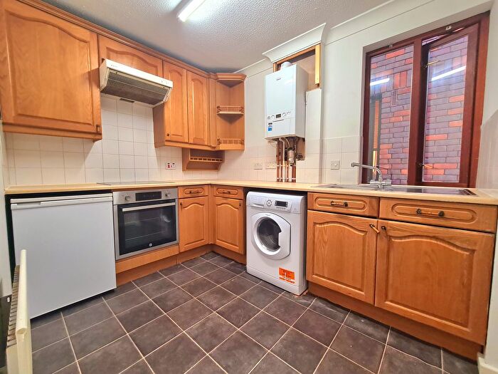 1 Bedroom Flat To Rent In The Oasis, Bromley, BR1