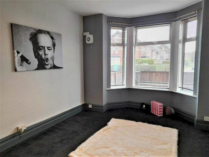 1 Bedroom Flat To Rent In Terminus Parade, Station Road, Crossgates, Leeds, LS15