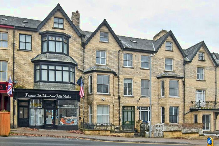 1 Bedroom Flat To Rent In Bryncelyn, Park Crescent, Llandrindod Wells, Powys, LD1