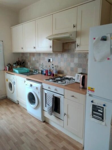 3 Bedroom Flat To Rent In Rankeillor Street, Newington, Edinburgh, EH8