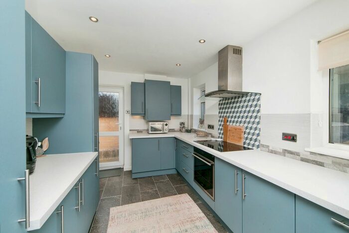 4 Bedroom Detached House For Sale In Parc Gwelfor, Dyserth, Denbighshire, LL18
