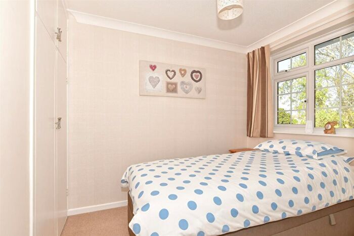 3 Bedroom Terraced House For Sale In Hook Close, Chatham, Kent, ME5