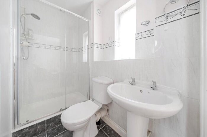 4 Bedroom Detached House For Sale In Old Rydon Ley, Exeter, EX2