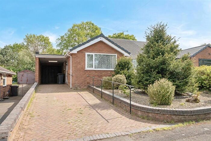 2 Bedroom Semi-Detached Bungalow For Sale In Hillside Drive, Kidderminster, DY11