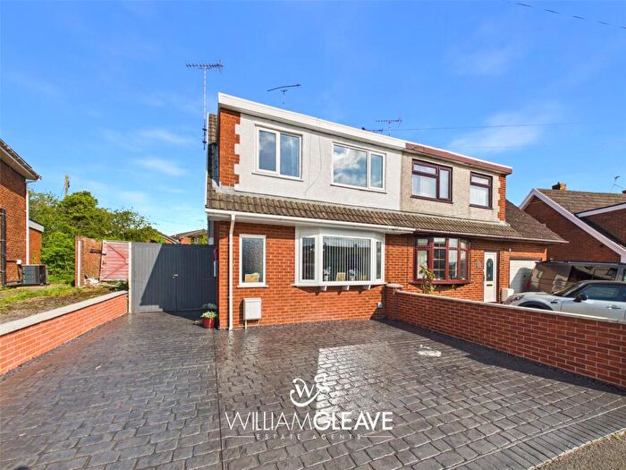 3 Bedroom Semi-Detached House For Sale In Delamere Avenue, Buckley, Flintshire, CH7
