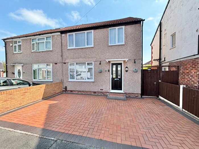 3 Bedroom Semi-Detached House For Sale In Maxwell Close, Ellesmere Port, CH65