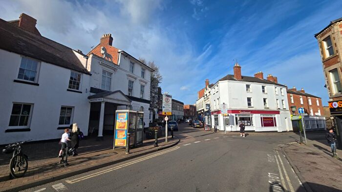 1 Bedroom Flat To Rent In London Amp; County Mews, Banbury, OX16