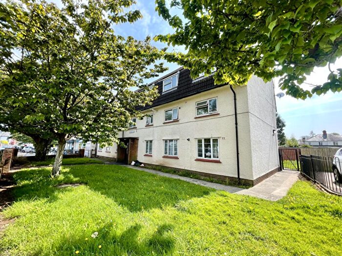 2 Bedroom Flat For Sale In Westbourne Road, Cardiff, CF14