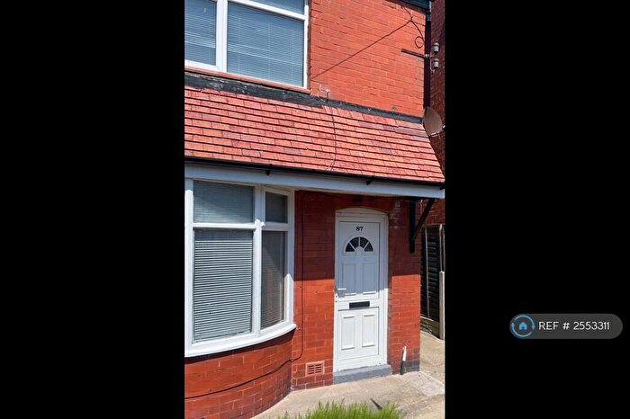 3 Bedroom Semi-Detached House To Rent In Hemingway, Blackpool, FY4