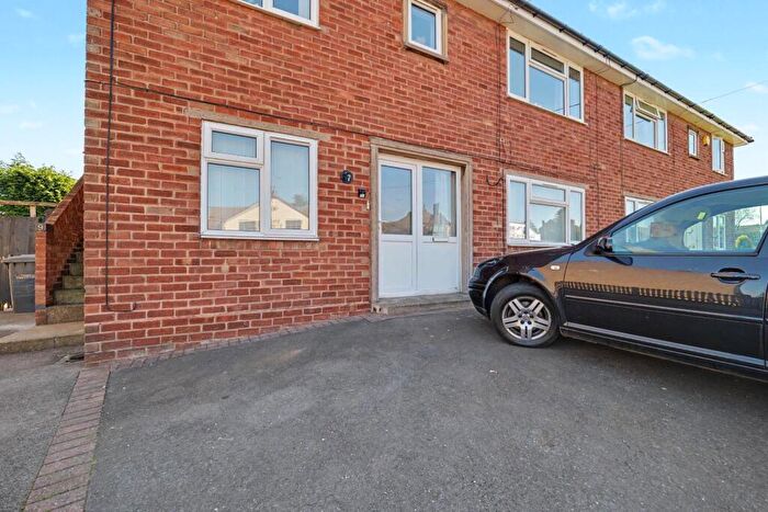 2 Bedroom Flat For Sale In Nuneaton Road, Bedworth, CV12