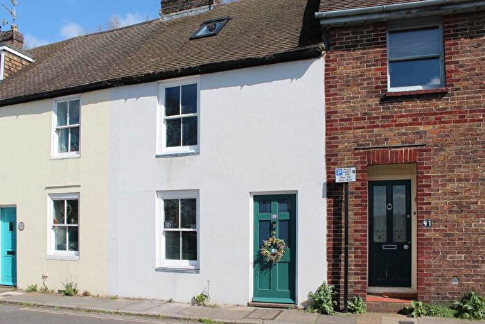 3 Bedroom Terraced House For Sale In South Street, Lewes, BN7