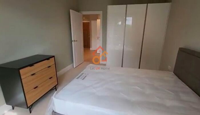 1 Bedroom Flat To Rent In Carlton House, Broom Road, Teddington, TW11