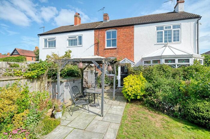 1 Bedroom Terraced House For Sale In New Road, Astwood Bank, B96