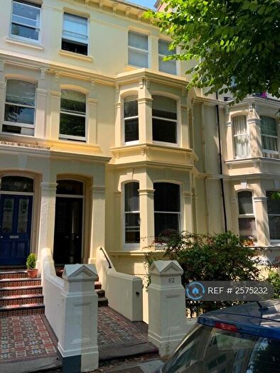 2 Bedroom Flat To Rent In St. Aubyns, Hove, BN3