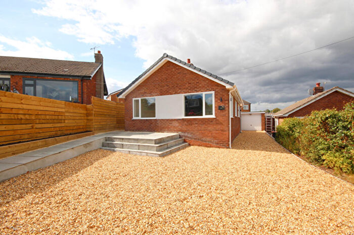 2 Bedroom Detached Bungalow For Sale In Hunters Hill, Northwich, CW8