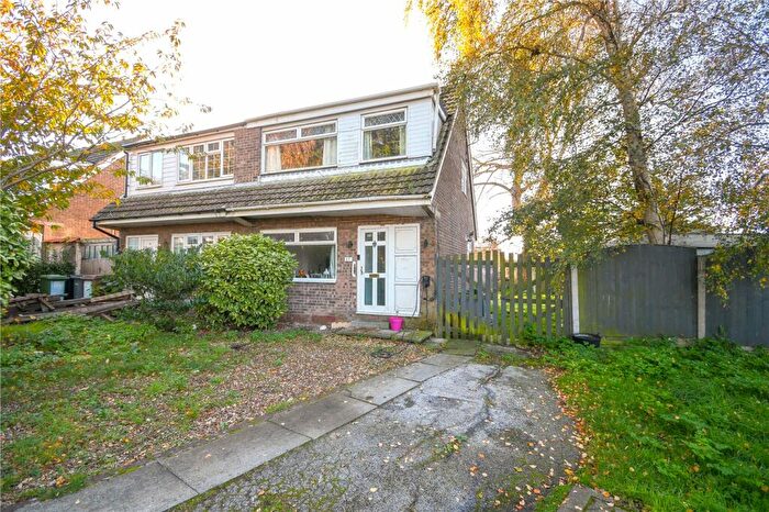 3 Bedroom Semi-Detached House For Sale In Sycamore Avenue, Saughall Massie, Wirral, CH49