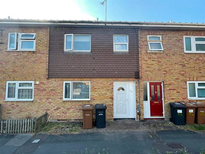 3 Bedroom House To Rent In Launcelot Close, Andover, SP10