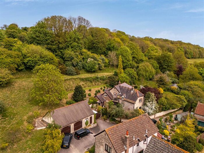 5 Bedroom Country House For Sale In Upwey, Weymouth, Dorset, DT3