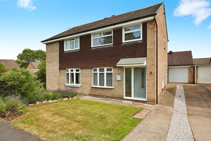 3 Bedroom Semi-Detached House For Sale In Newark Avenue, Etherley Dene, Bishop Auckland, DL14