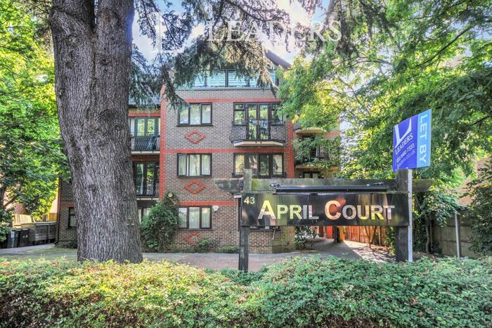 2 Bedroom Flat To Rent In April Court, Copers Cope Road, Beckenham, BR3