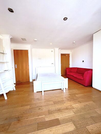 1 Bedroom Studio To Rent In Redmans Road, London, E1