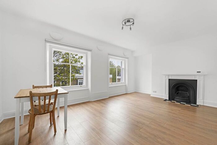 1 Bedroom Flat To Rent In Almeida Street, Islington, N1