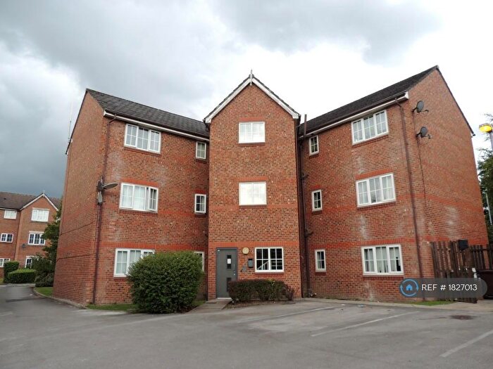2 Bedroom Flat To Rent In Marshbrook Drive, Manchester, M9