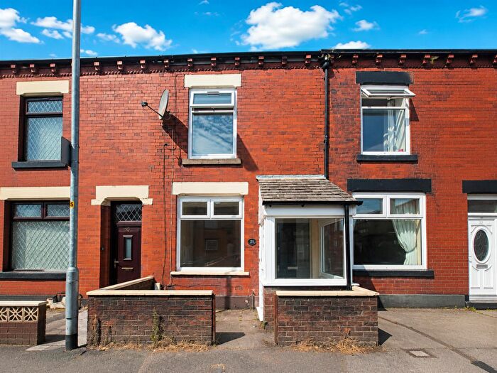 2 Bedroom Terraced House To Rent In Fields New Road, Chadderton, Oldham, OL9