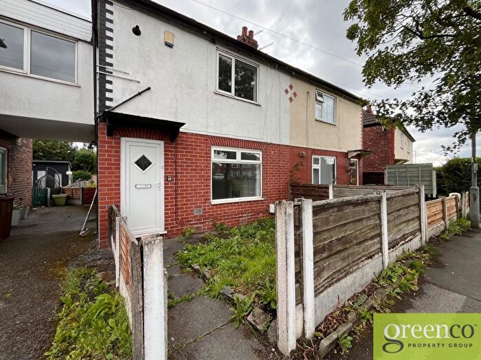 3 Bedroom Semi-Detached House To Rent In Egerton Street, Denton, Tameside, M34