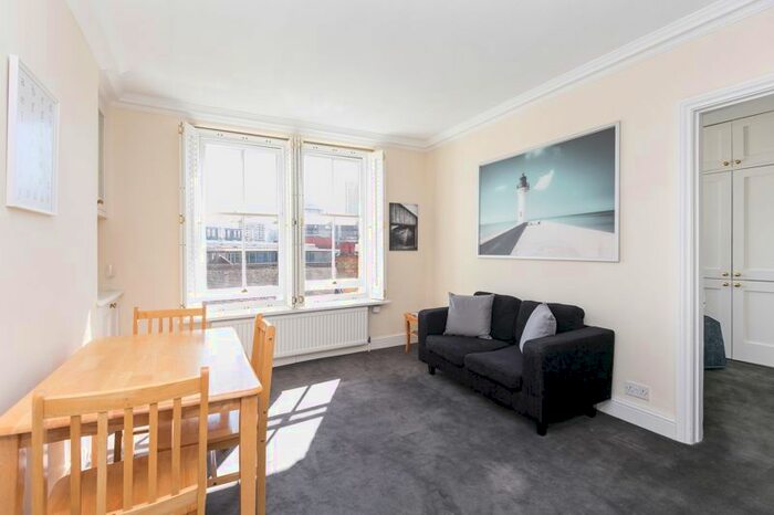 2 Bedroom Flat To Rent In Chapter Street, London, SW1P